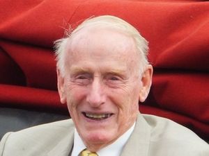 Supporting image for story: Renowned cattle breeder dies aged 96