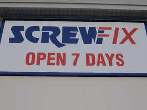 Supporting image for story: Staffordshire gets 600 new warehouse jobs to support Screwfix growth