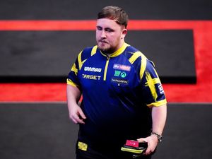 Supporting image for story: Luke Littler survives huge scare to progress at World Masters