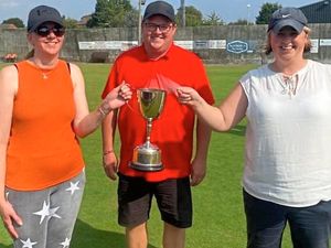 Supporting image for story: North Shropshire duos survive heat