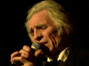 Supporting image for story: Steve Gibbons to headline Bilston's Robin 2