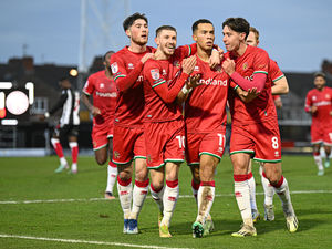 Supporting image for story: Mat Sadler heaps praise onto group of Walsall players despite game time frustrations