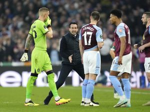 Supporting image for story: Unai Emery still believes Aston Villa can find happy ending after Greek tragedy