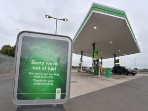Supporting image for story: Transport Secretary blames haulage group as petrol station queues continue