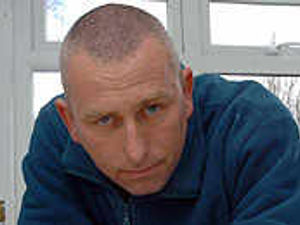 Supporting image for story: Aviary raid devastates bird man