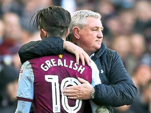 Supporting image for story: Steve Bruce: Aston Villa is the best place for Jack Grealish to grow