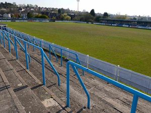 Supporting image for story: Halesowen boss John Hill swaps assistants