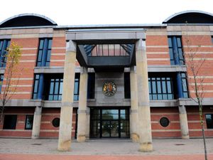 Supporting image for story: Father denies murdering 14-year-old daughter during kitchen ‘play-fight’