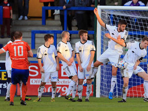 Supporting image for story: AFC Telford United 1 Braintree Town 3