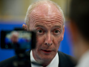 Supporting image for story: How much will it cost the taxpayer to clean up Carillion mess?