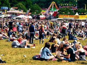 Supporting image for story: V Festival 2017: Drive safely message issued to festival-goers 