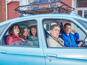 Supporting image for story: Gavin And Stacey star says Christmas special is ‘nothing short of a masterpiece’