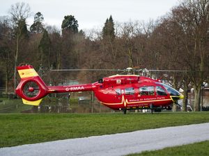 Supporting image for story: Emergency services scrambled to river rescue at Shrewsbury park