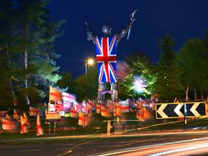 Supporting image for story: A community ripped apart - Everything we know about the Brownhills 'flag war' after St George's Crosses and Union flags erected around Jigger statue
