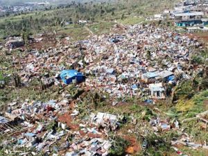 Supporting image for story: French authorities impose curfew in Mayotte after devastating cyclone