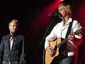 Supporting image for story: Ticket rush as stars head to venue