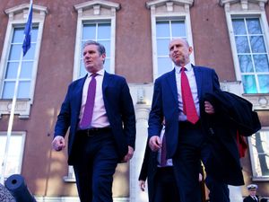 Supporting image for story: Starmer in Estonia to meet Nato troops