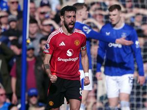 Supporting image for story: Bruno Fernandes says Manchester United need to ‘demand more’ after Everton draw