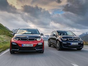 Supporting image for story: BMW and Jaguar Land Rover announce electrification collaboration