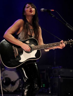 KT Tunstall. Pictures by: Andy Shaw
