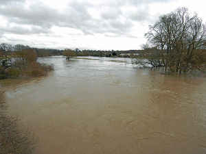 Supporting image for story: Flood barriers go up as water rises across Shropshire