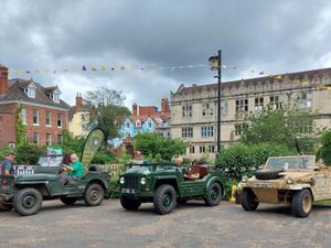 Supporting image for story: Attention! Your chance to thank our armed forces plus what veterans can get