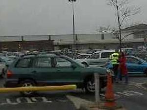 Supporting image for story: Problems of hospital parking