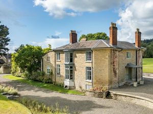 Supporting image for story: Stunning Georgian estate near Ludlow with cottage and barns listed for £1.75 million
