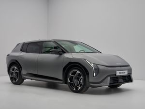 Supporting image for story: Kia announces prices and specifications for new EV4 and updated Sportage