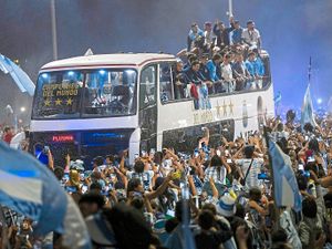 Supporting image for story: Aston Villa's Emi Martinez, Messi & Co are forced into a flying visit
