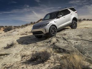 Supporting image for story: The 10 best new cars for an outdoor lifestyle