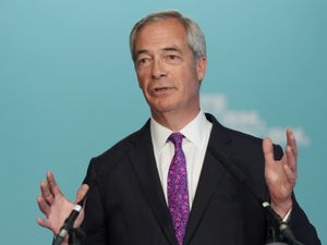 Supporting image for story: Fact check: More people are paying higher rate income tax than five years ago