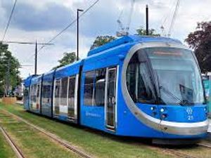 Supporting image for story: Crash causing disruption on trams in Birmingham