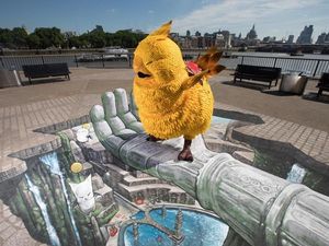 Supporting image for story: Cosplayers and 3D art on the Southbank celebrate the launch of Final Fantasy XIV: Stormblood