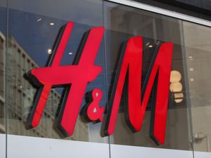 Supporting image for story: H&M shuts more stores globally as cost-cutting boosts profits
