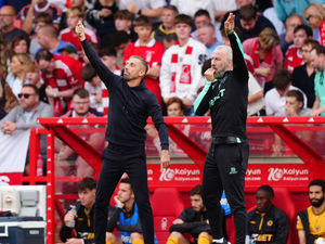 Supporting image for story: Gary O'Neil discusses Wolves' latest penalty controversy