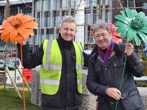 Supporting image for story: Hello flower! Alan Titchmarsh calls in British Ironwork Centre for hospital project