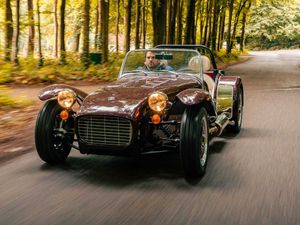 Supporting image for story: UK Drive: Caterham’s Super Seven 600 provides turbocharged thrills