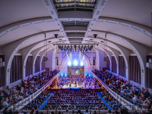 Supporting image for story: Classical Kate Bush to perform with 50-piece orchestra in Midlands