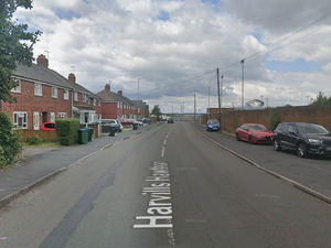 Supporting image for story: Bus service changes following 'emergency services-led incident' in West Bromwich