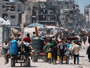 Supporting image for story: Gaza facing ‘dark days’, Starmer says, as he vows to consider ‘further action’