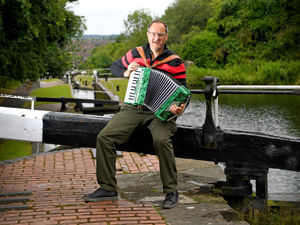 Supporting image for story: Day of singing and canal story-telling at Black Country locks – here's what to expect