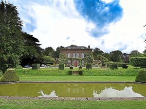 Supporting image for story: Gardener to the stars opens his horticultural heaven near Bridgnorth