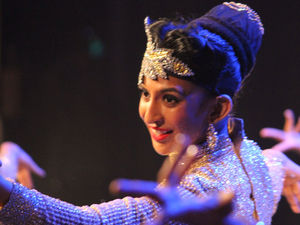 Supporting image for story: Shruti Merchant talks ahead of Taj Express at Birmingham Hippodrome
