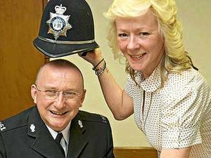 Supporting image for story: Retired policeman goes back on beat as a special