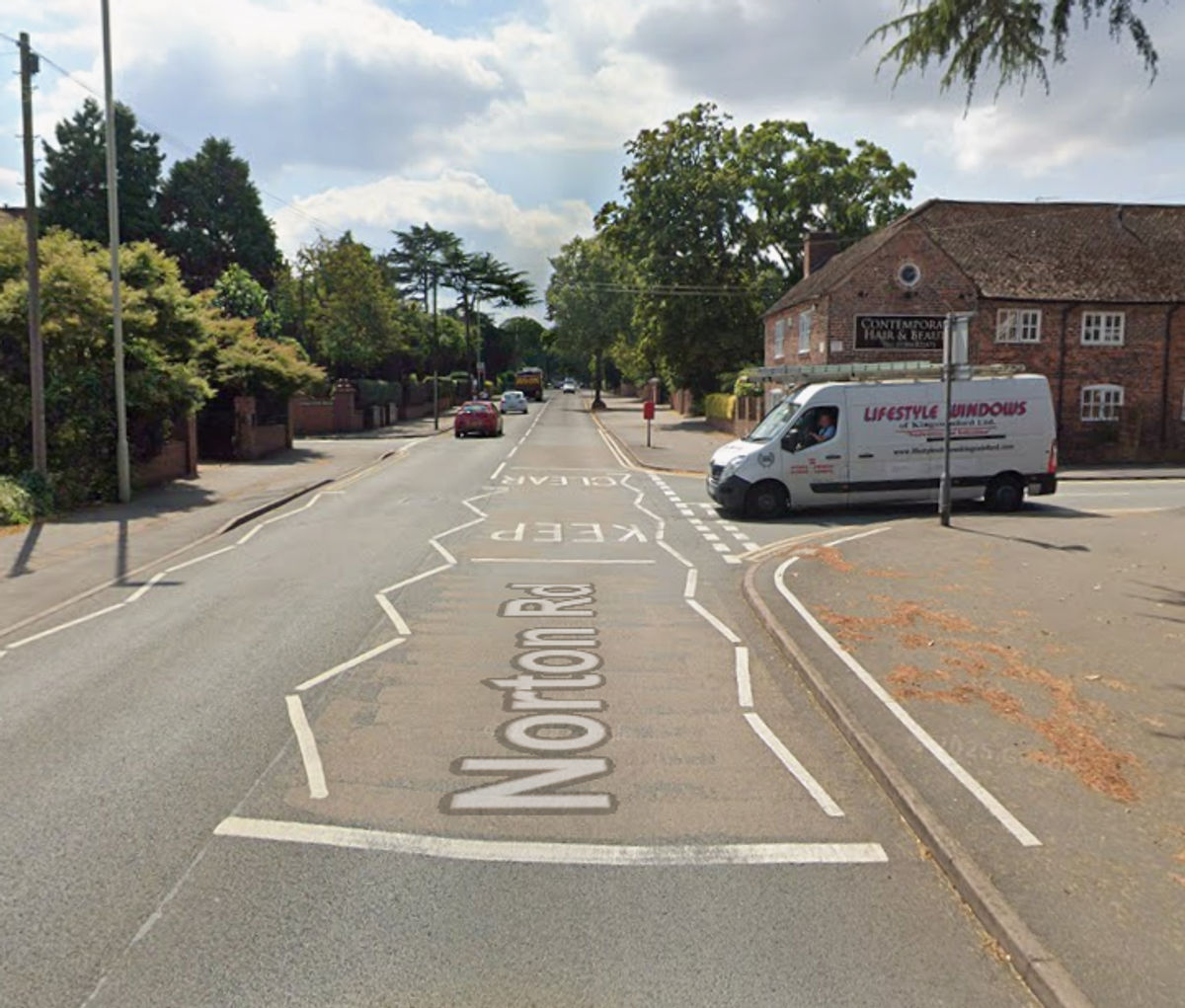 Minor disruption following crash in Stourbridge