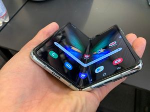 Supporting image for story: Samsung says lessons have been learnt after Galaxy Fold delay