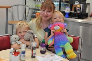Cheryl Breeze with children Jacon Breeze and Ariane Breeze.