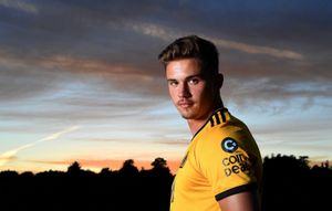 Leander Dendoncker joined on Deadline Day (AMA)