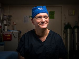 American surgeon credits his time at Glan Clwyd Hospital in the 1980s as the turning point in his career. 